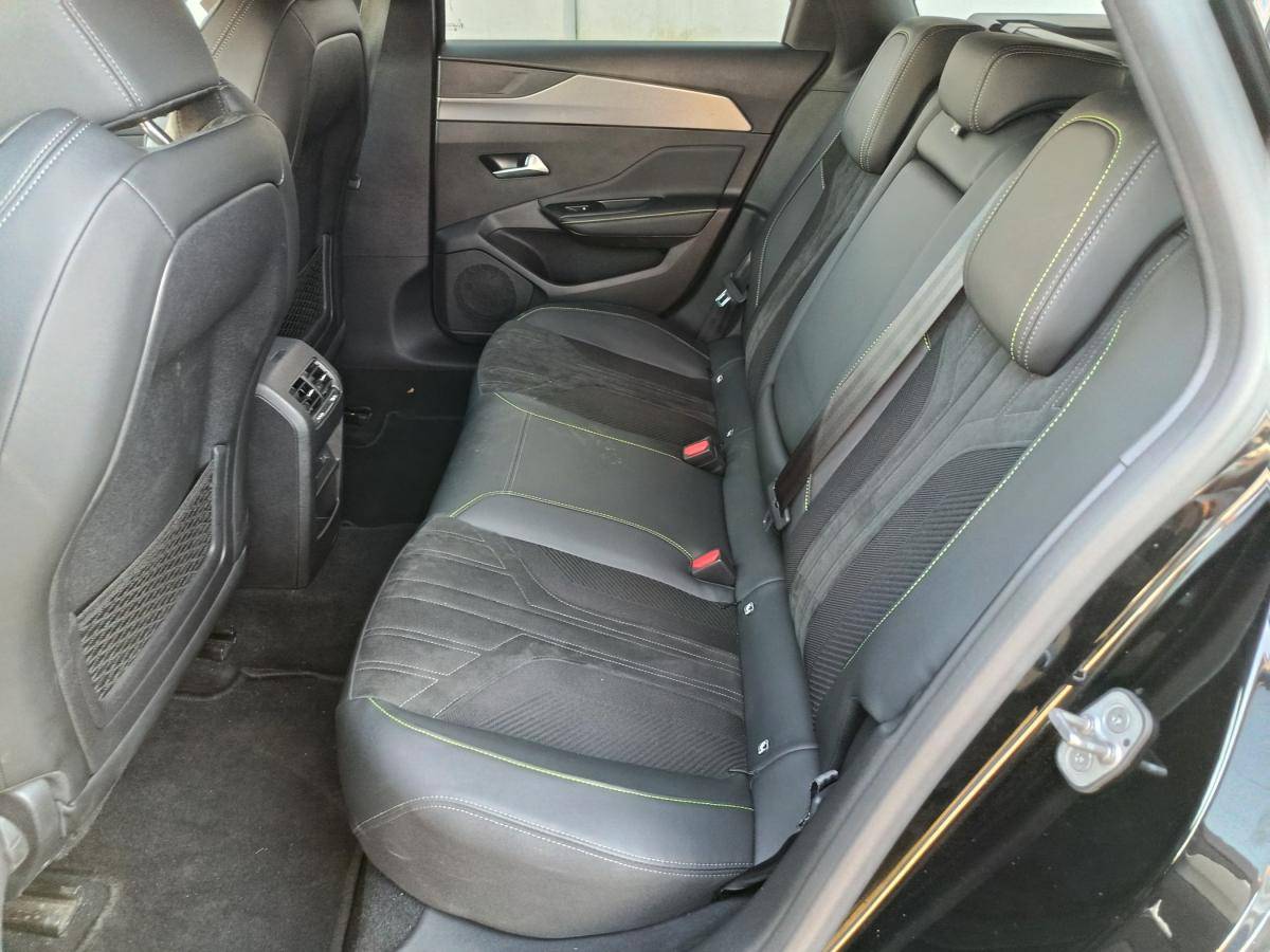 peugeot-e-308-2024-eletrico-0cc
