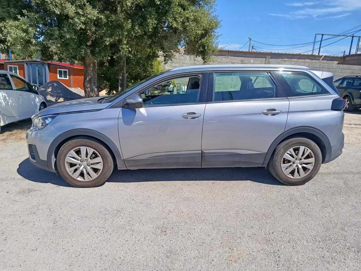 peugeot-5008-2017-diesel-1499cc