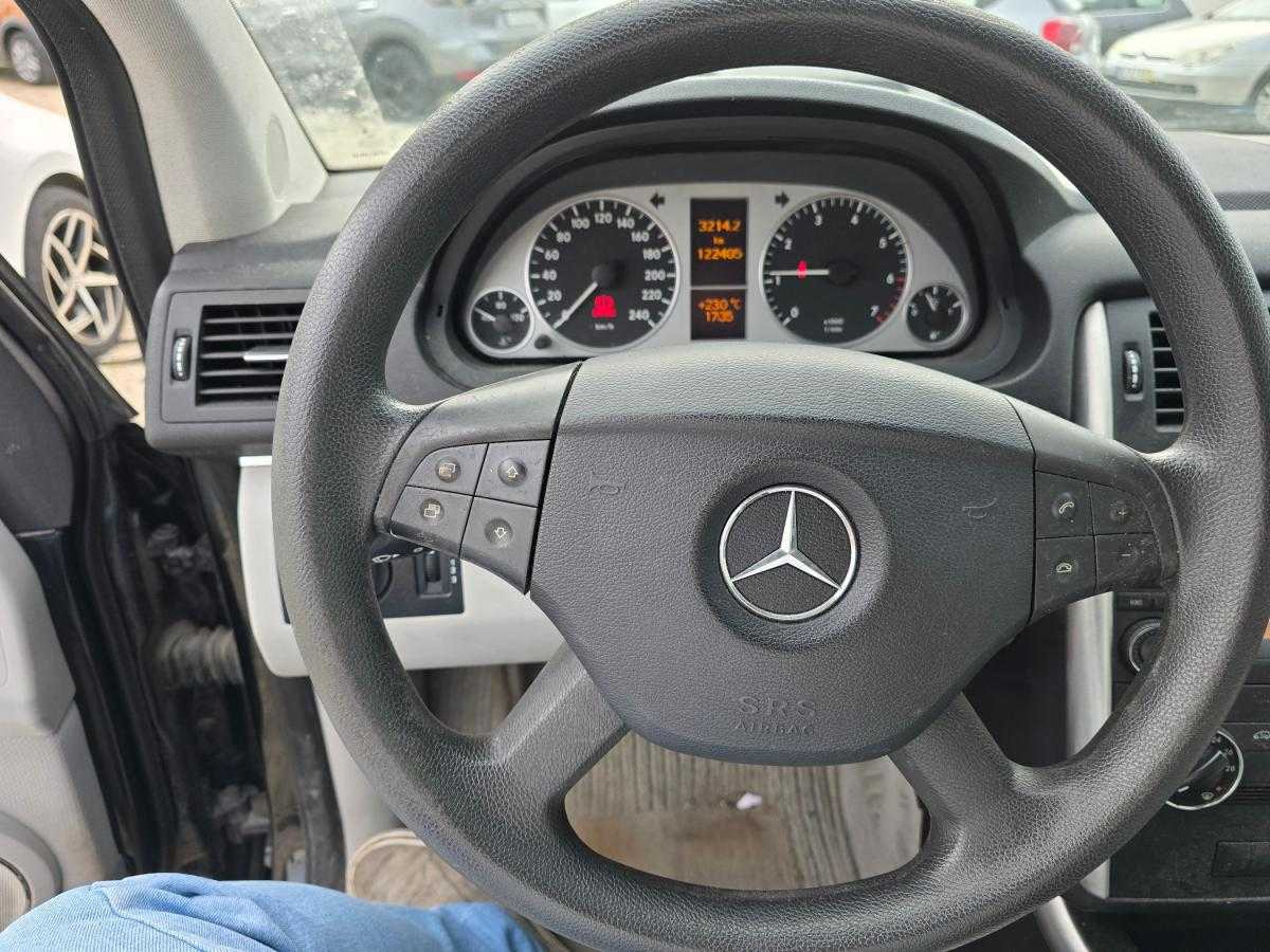 mercedes-benz-classe-b-2011-gasolina-1498cc