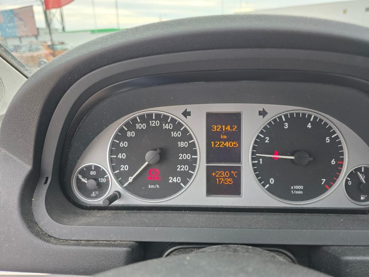 mercedes-benz-classe-b-2011-gasolina-1498cc