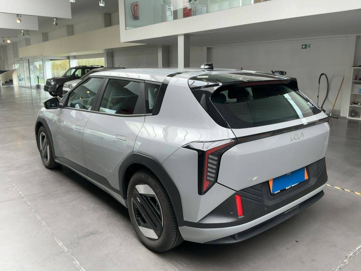 kia-ev4-2025-eletrico-0cc