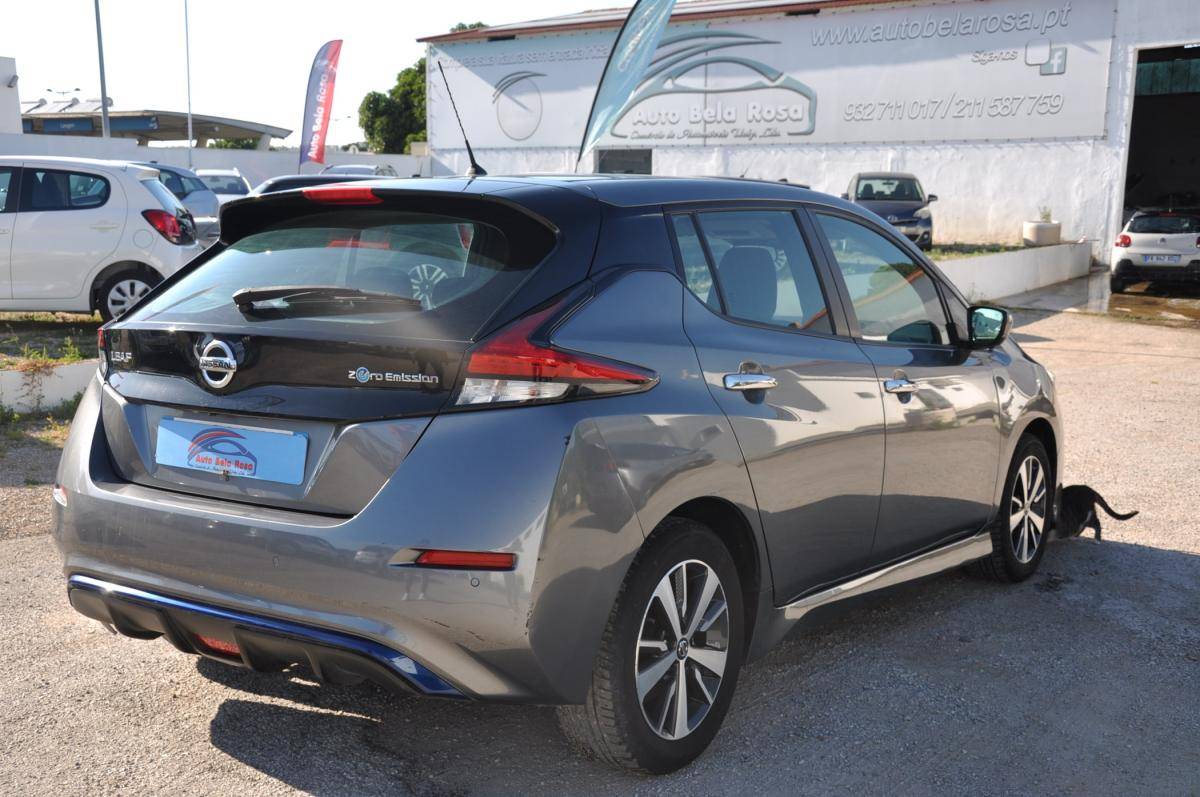 nissan-leaf-2021-eletrico-500cc