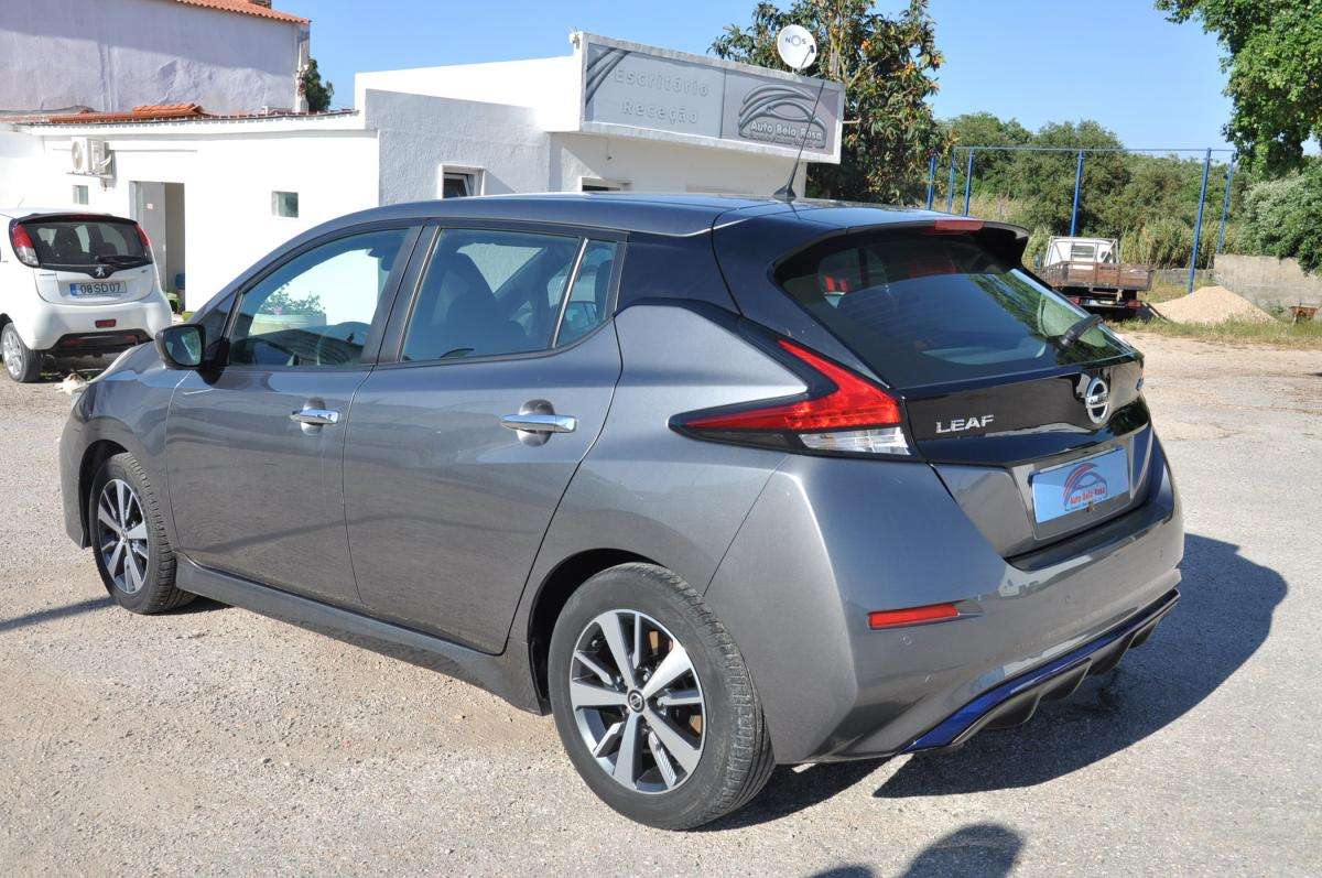 nissan-leaf-2021-eletrico-500cc