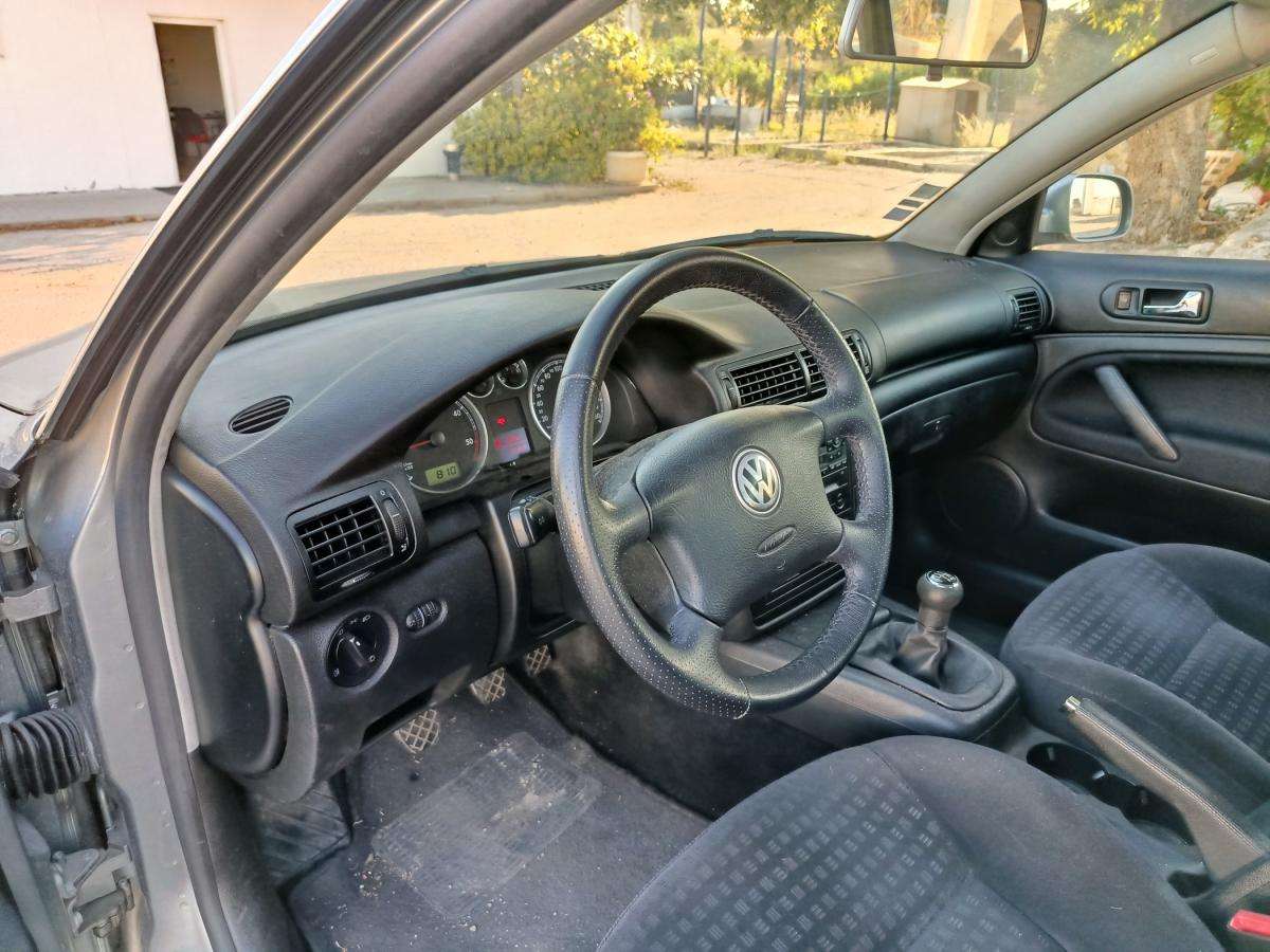 volkswagen-passat-2002-diesel-1896cc