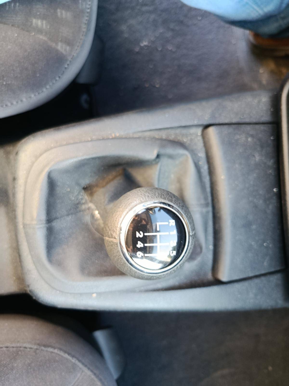 volkswagen-passat-2002-diesel-1896cc