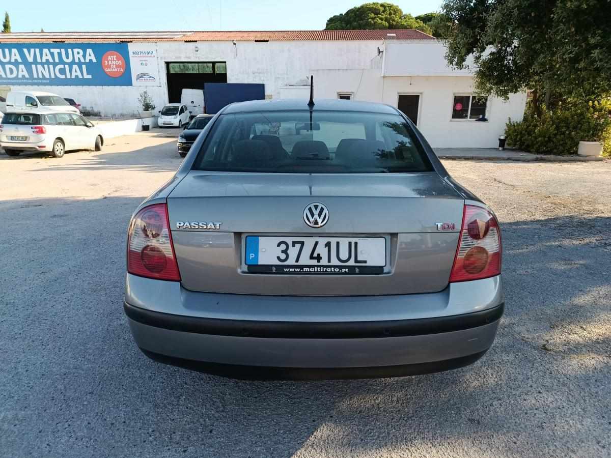 volkswagen-passat-2002-diesel-1896cc
