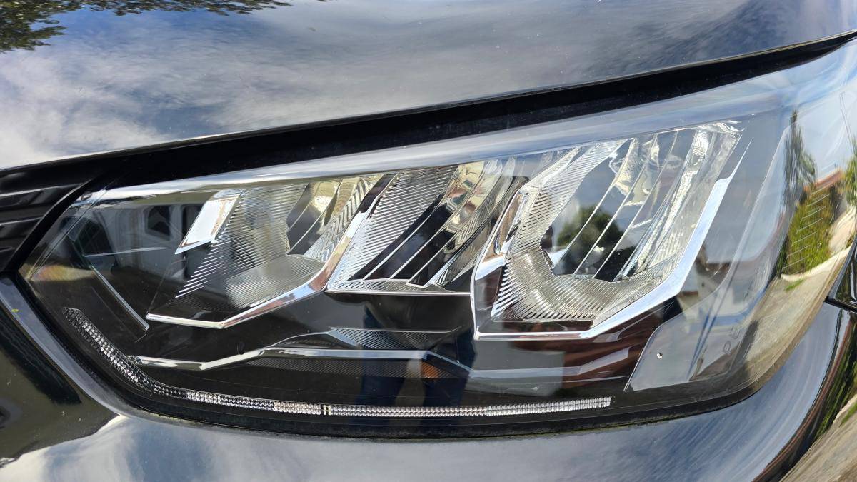 peugeot-2008-2023-eletrico-0cc