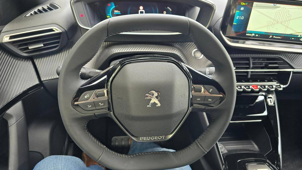 peugeot-2008-2023-eletrico-0cc