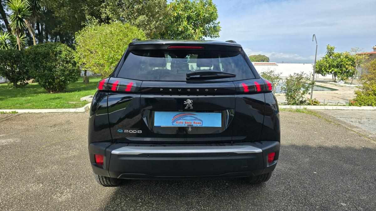 peugeot-2008-2023-eletrico-0cc