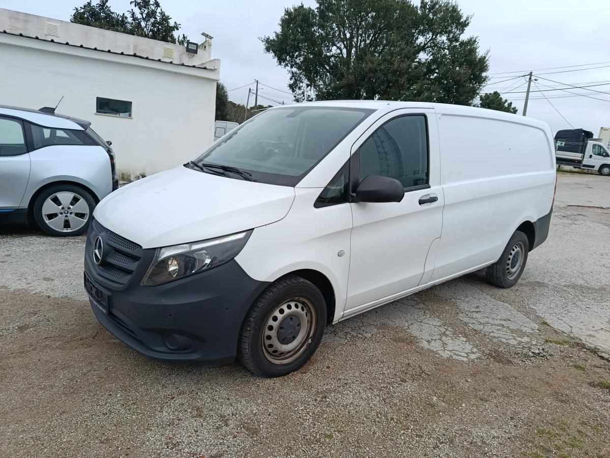 mercedes-benz-vito-2020-diesel-1749cc