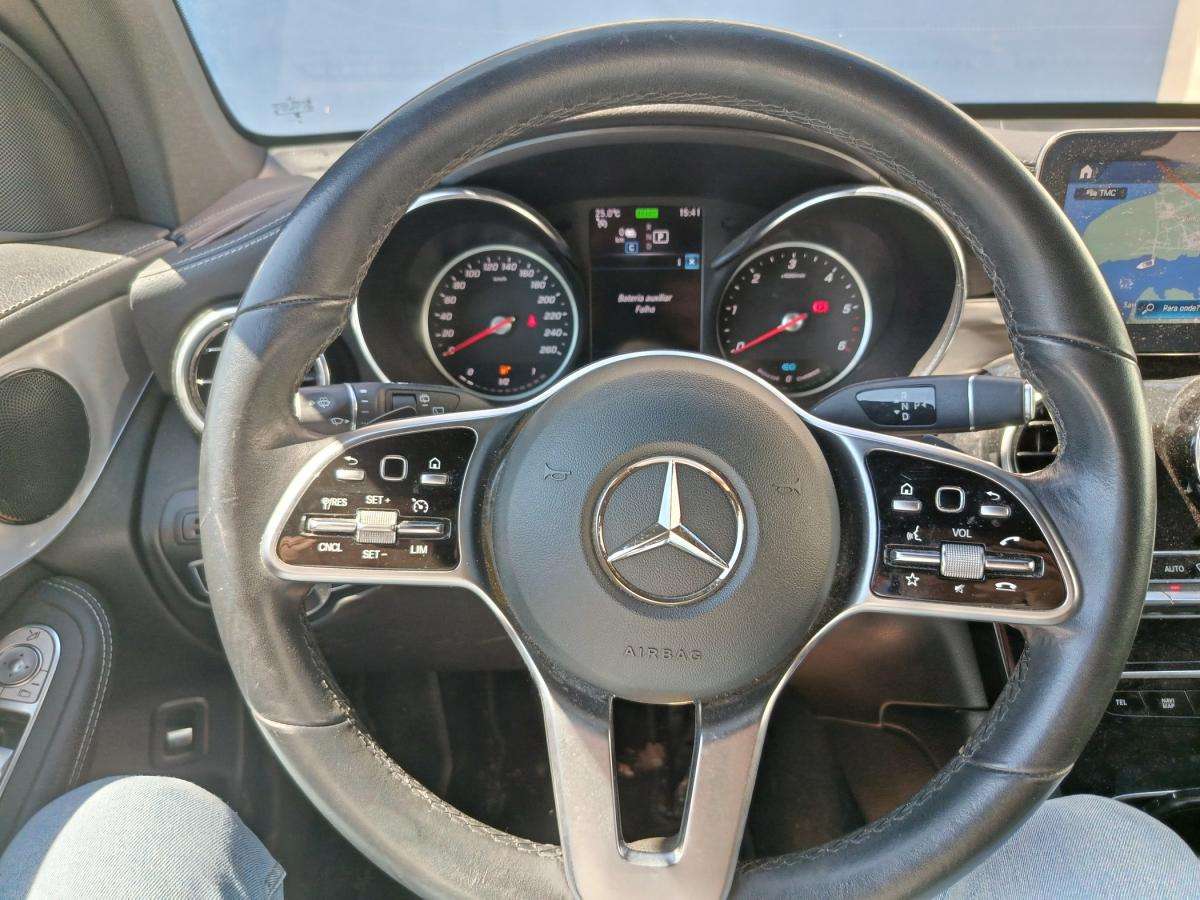 mercedes-benz-glc-2022-hibrido-a-diesel-1950cc