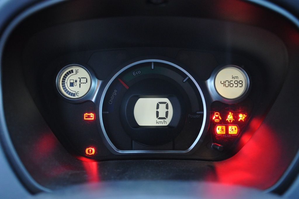 peugeot-ion-2012-eletrico-0cc