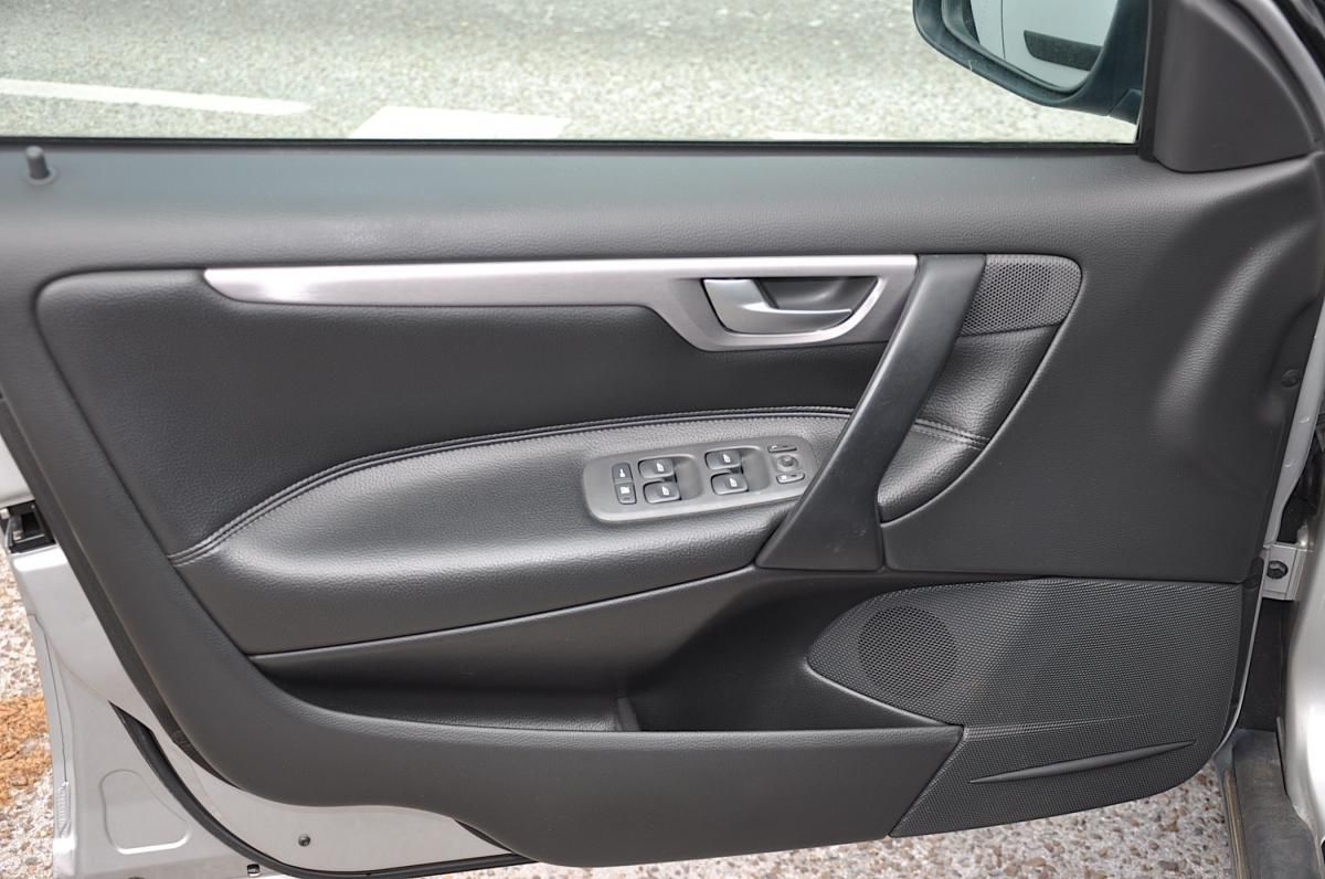 volvo-s60-2004-diesel-2400cc