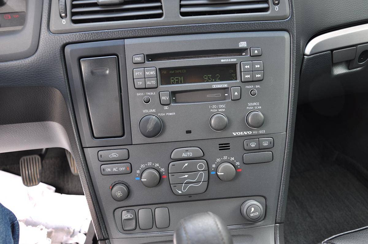 volvo-s60-2004-diesel-2400cc