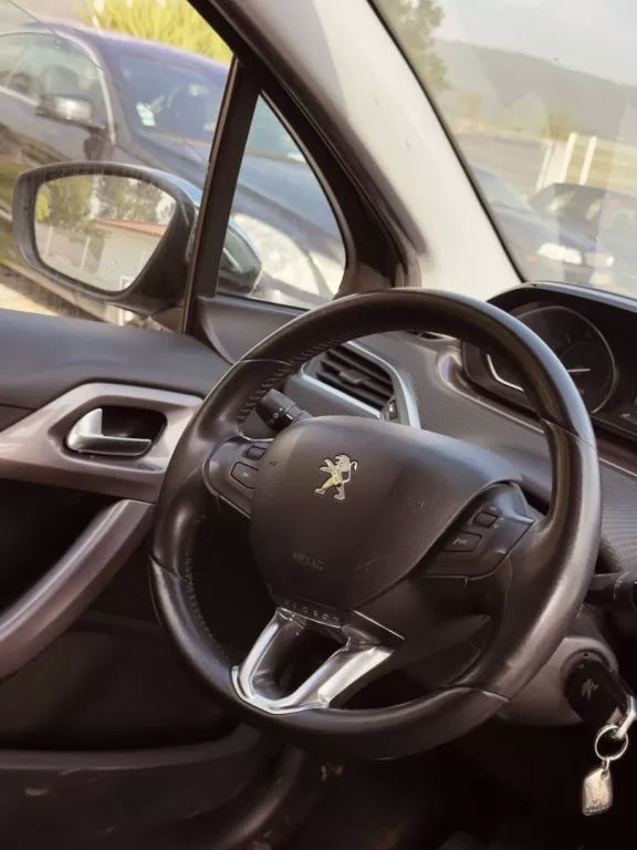 peugeot-2008-2014-gasolina-1199cc