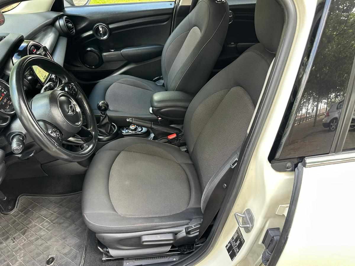 mini-hatch-d-1-5-2017-diesel-1496cc