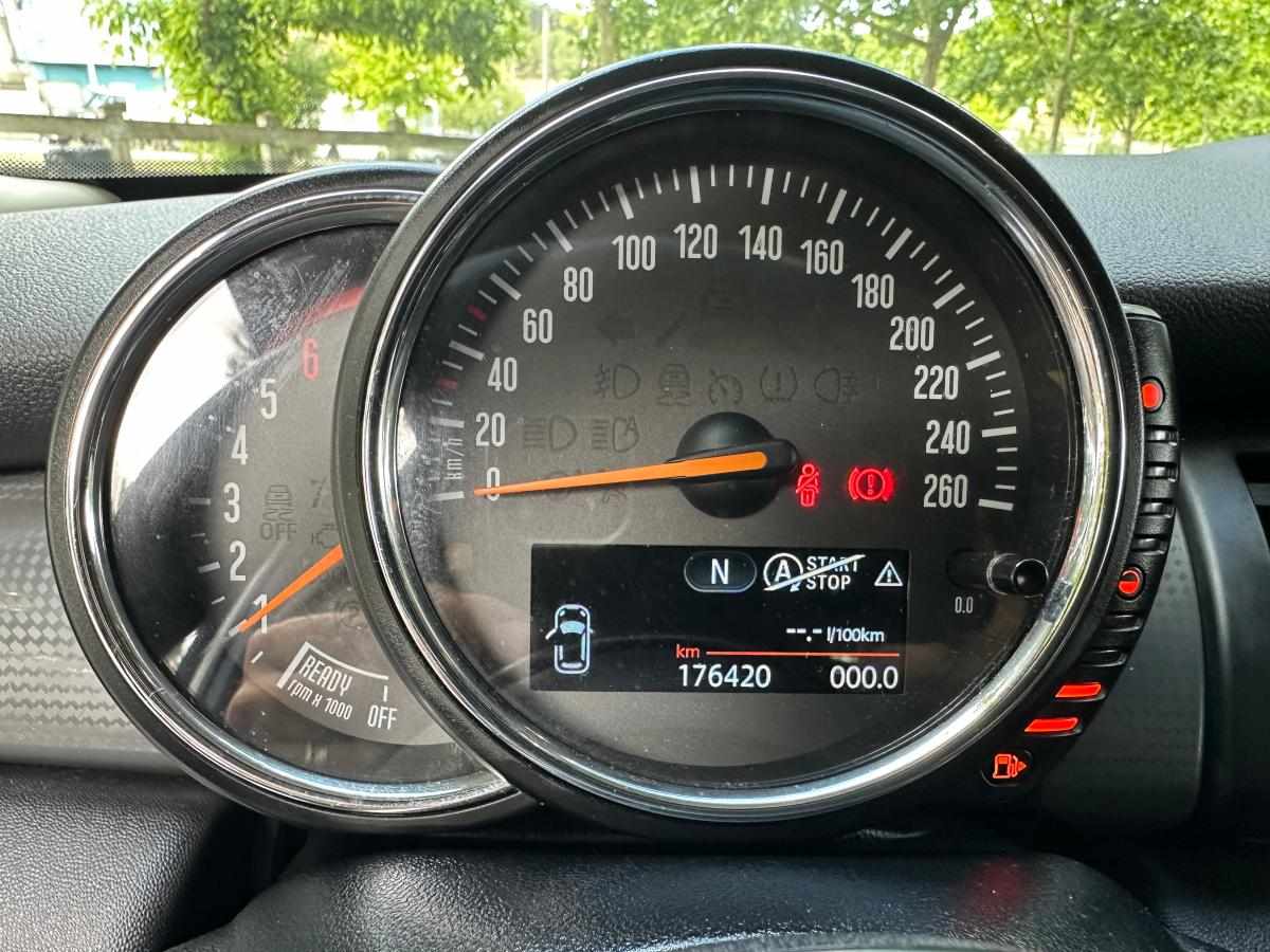 mini-hatch-d-1-5-2017-diesel-1496cc