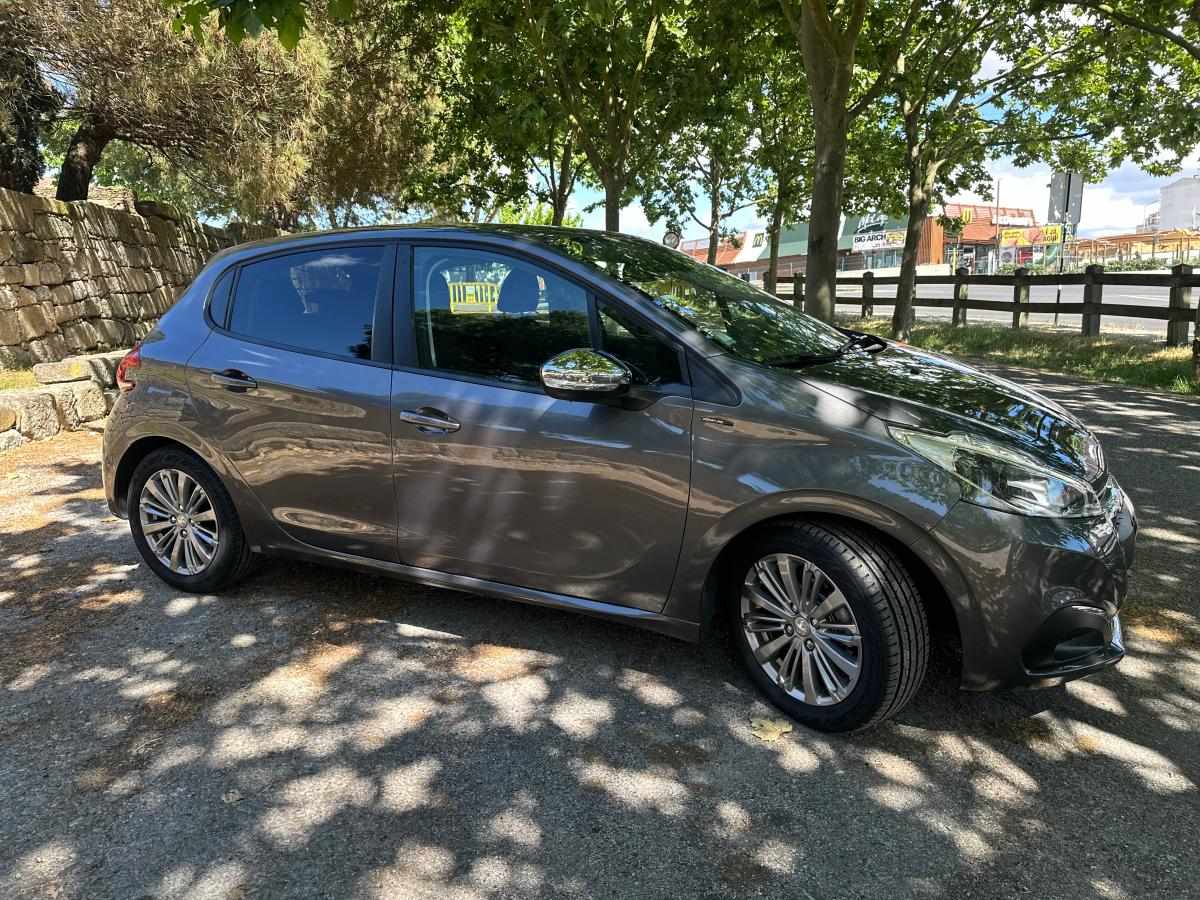 peugeot-208-1-2-vti-2019-gasolina-1199cc