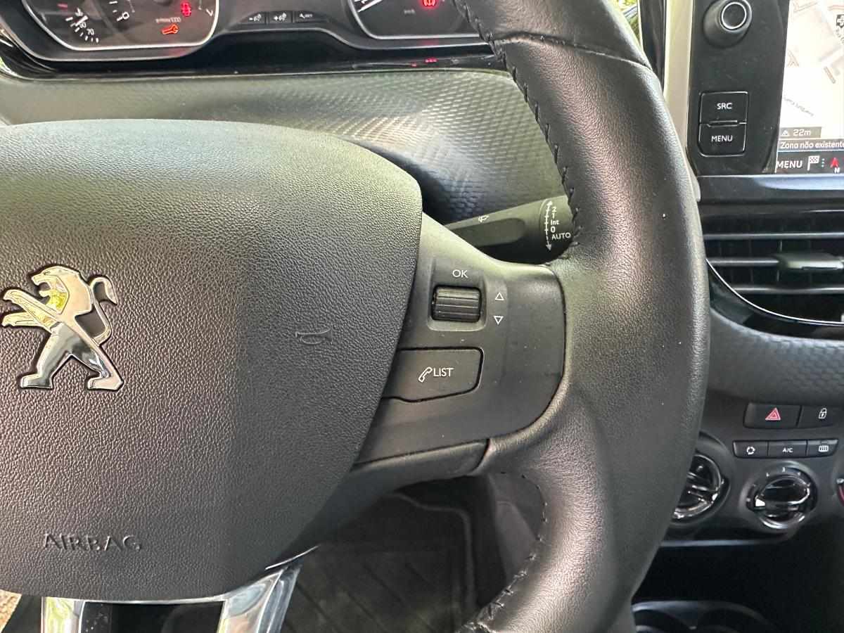 peugeot-208-1-2-vti-2019-gasolina-1199cc