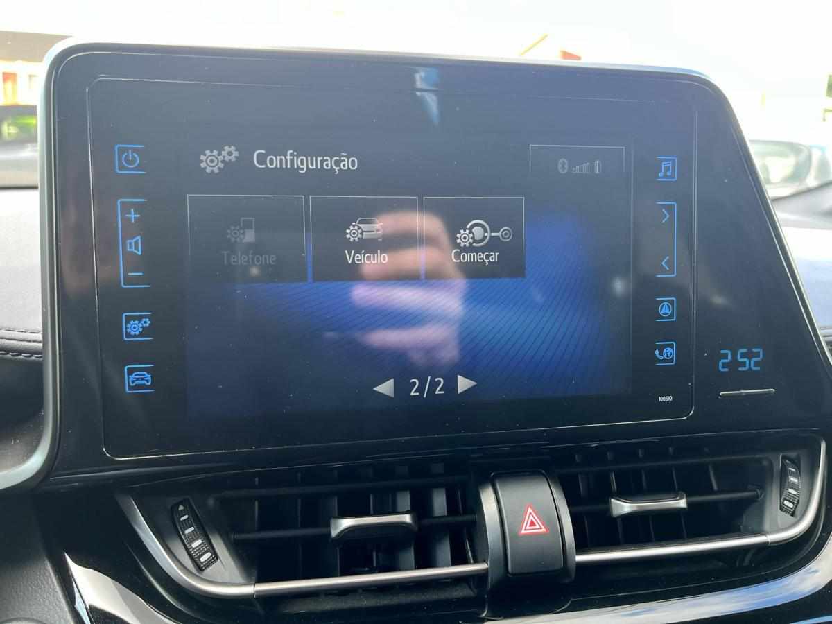 toyota-c-hr-hybrid-1-8-vvt-i-2019-hibrido-a-gasolina-1798cc