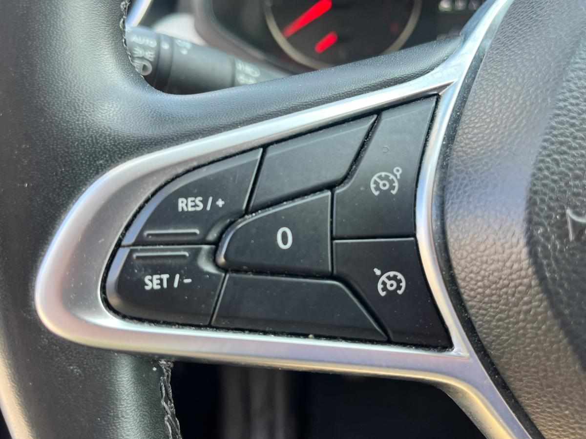 renault-clio-1-0-tce-2023-gasolina-999cc