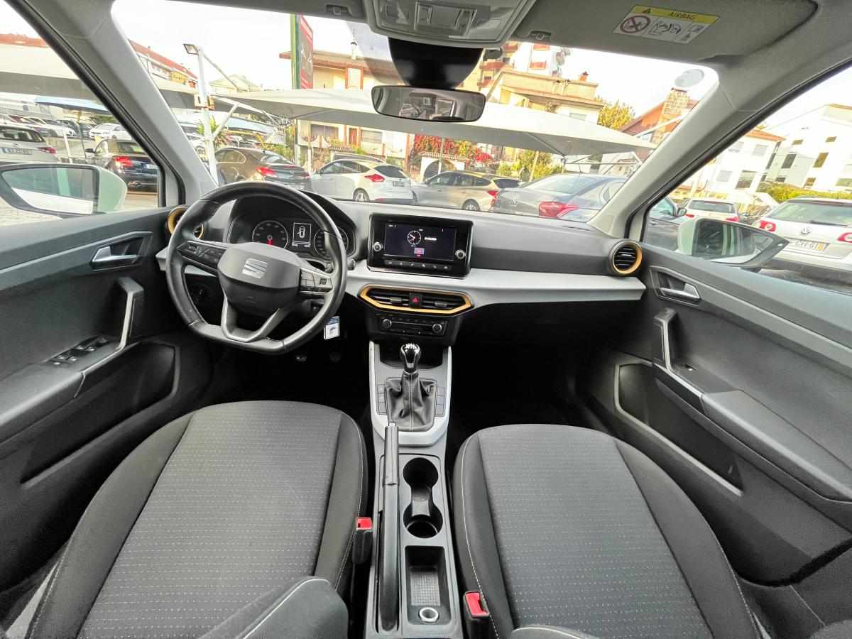 seat-arona-1-0-tsi-2022-gasolina-999cc