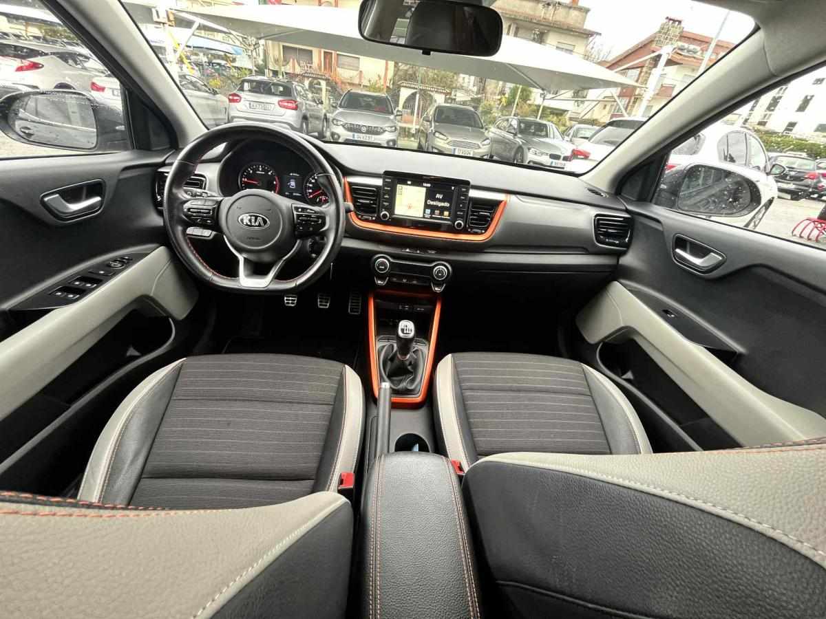 kia-stonic-1-6-116cv-2019-diesel-1598cc