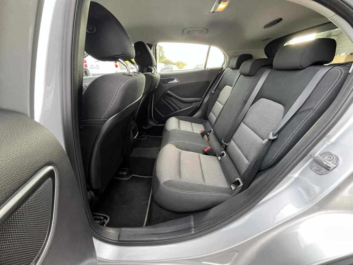 mercedes-benz-gla-180-2019-gasolina-1595cc