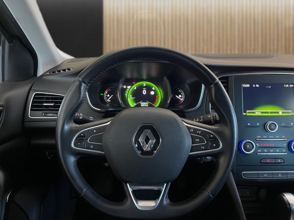 renault-megane-sport-tourer-2017-diesel-1461cc