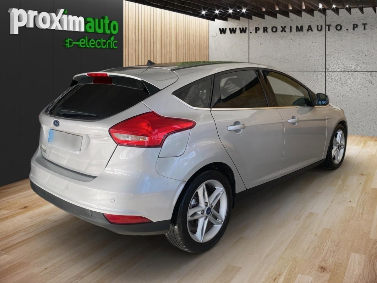 ford-focus-2017-diesel-1498cc