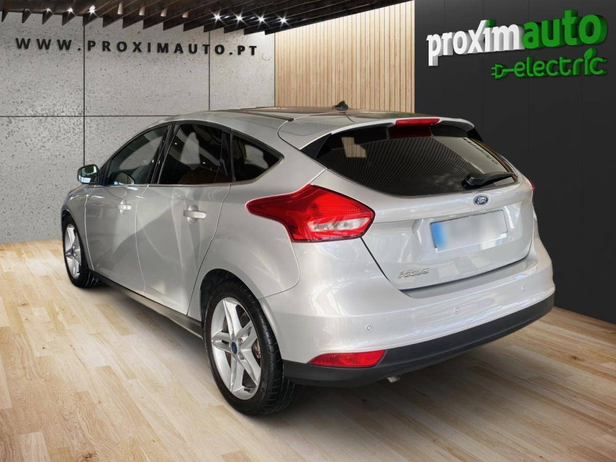 ford-focus-2017-diesel-1498cc