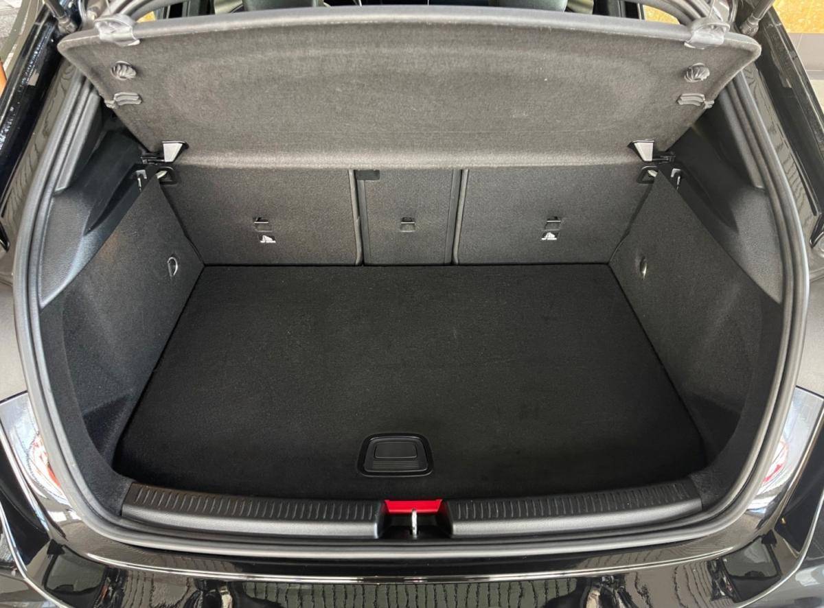 mercedes-benz-classe-a-2020-hibrido-1332cc