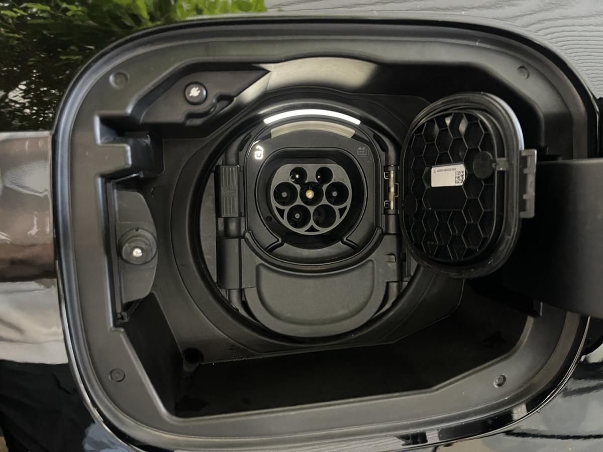 mercedes-benz-classe-a-2020-hibrido-1332cc