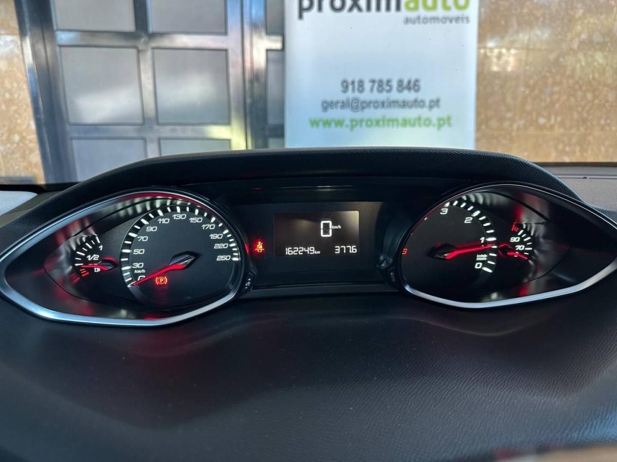 peugeot-308-sw-2019-diesel-1499cc