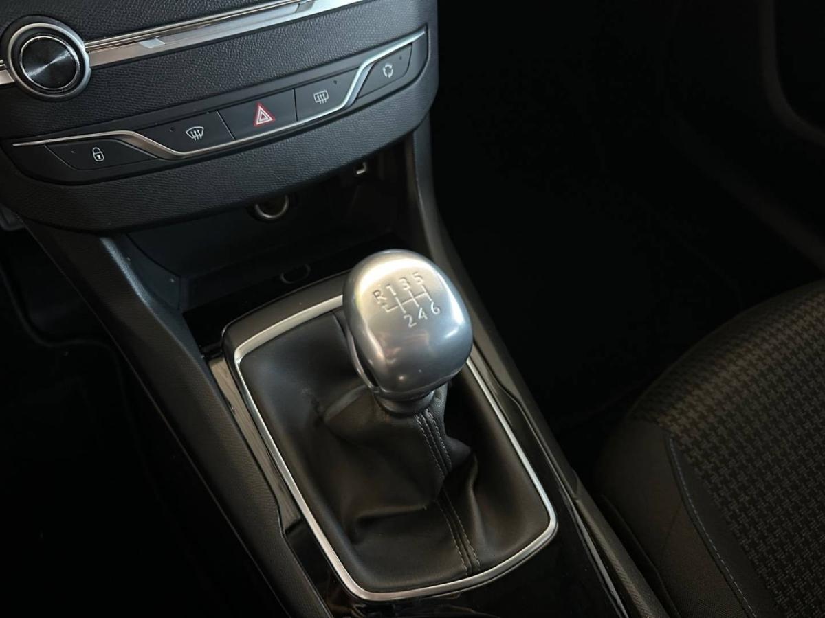 peugeot-308-sw-2019-diesel-1499cc
