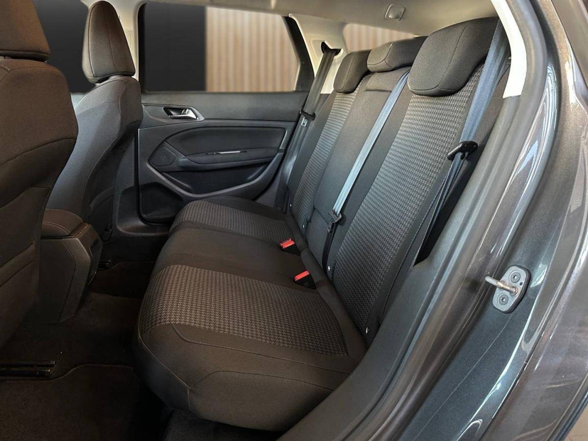 peugeot-308-sw-2019-diesel-1499cc
