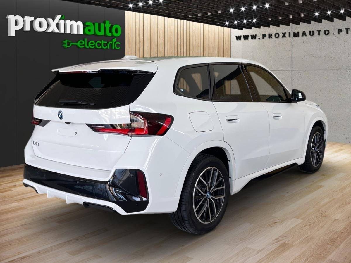 bmw-ix-2024-eletrico-0cc