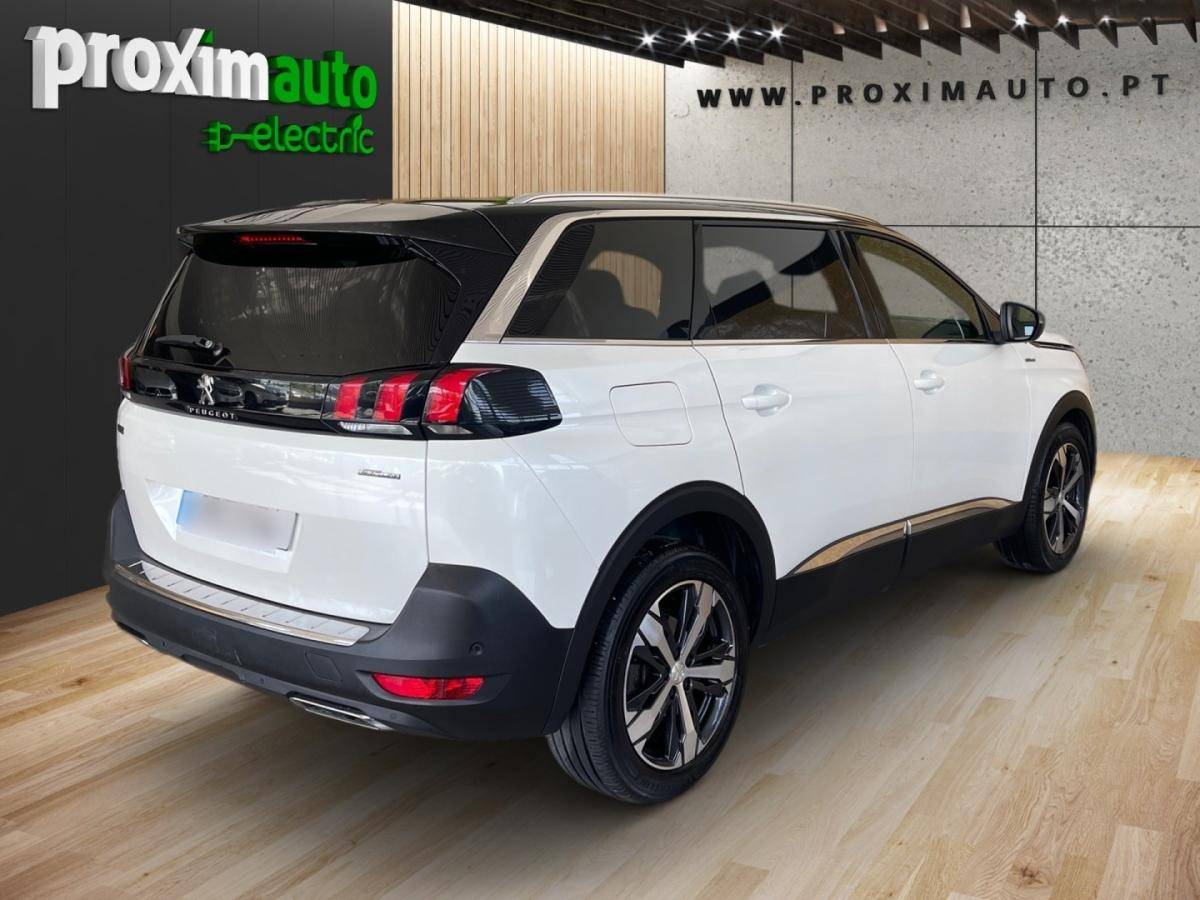 peugeot-5008-2020-diesel-1499cc