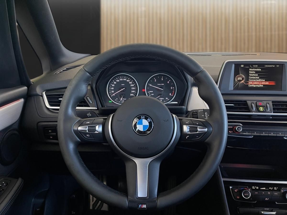 bmw-serie-2-2016-diesel-1496cc