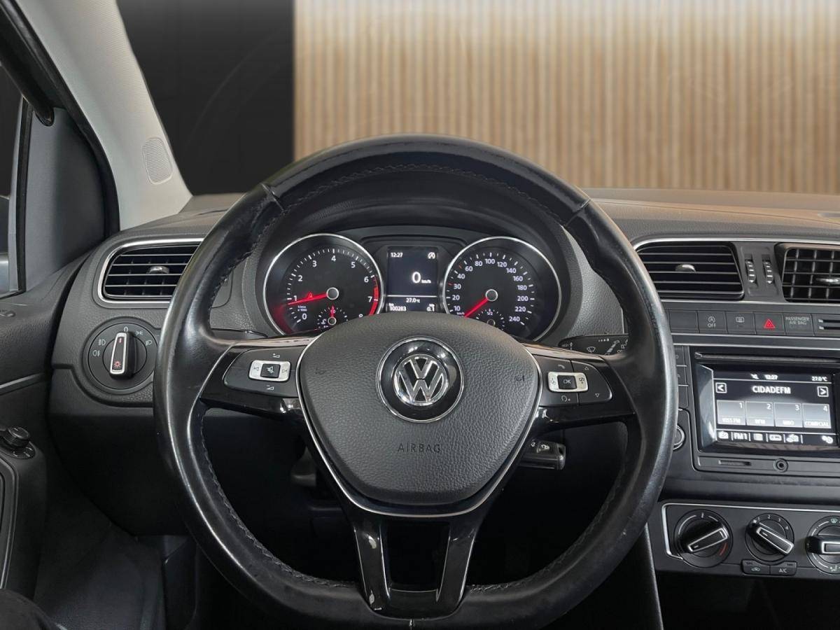 volkswagen-polo-2015-gasolina-999cc