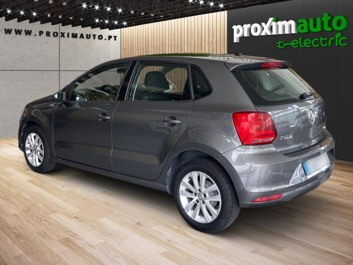 volkswagen-polo-2015-gasolina-999cc
