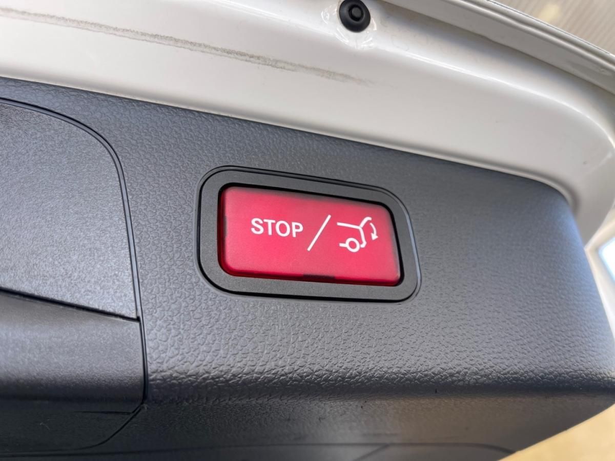 mercedes-benz-glc-2017-diesel-2143cc
