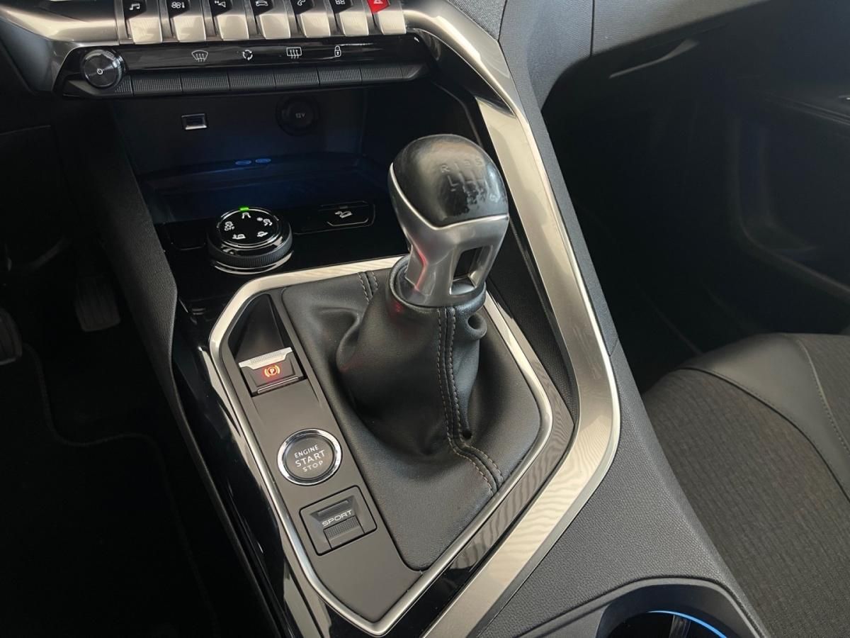 peugeot-5008-2020-diesel-1499cc