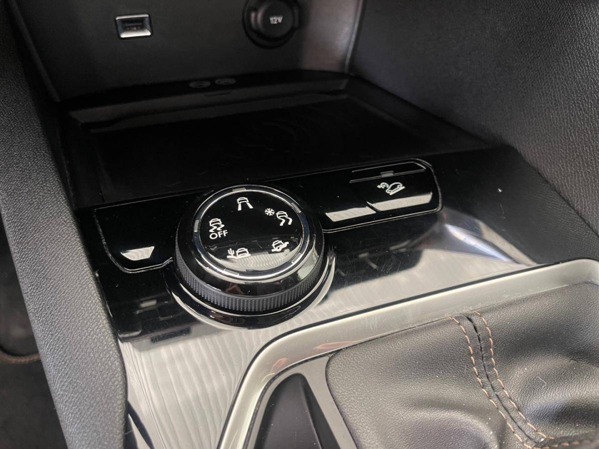 peugeot-5008-2020-diesel-1499cc