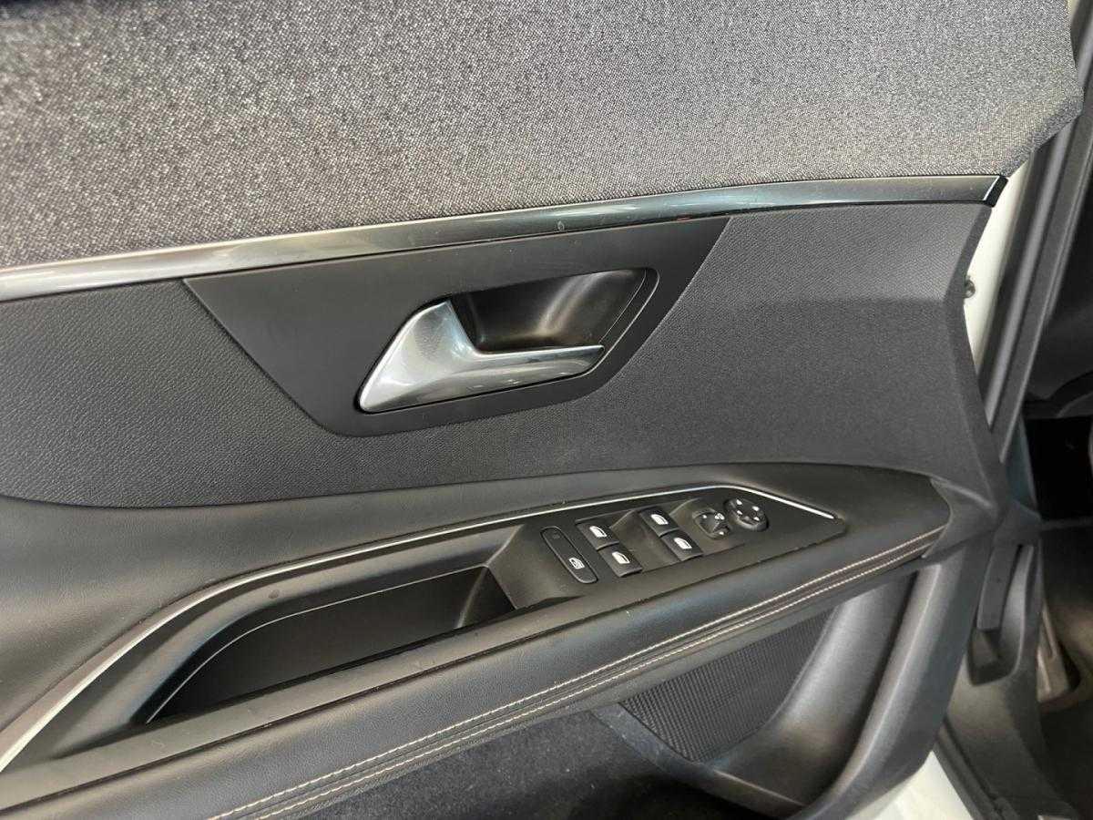 peugeot-3008-2018-gasolina-1199cc