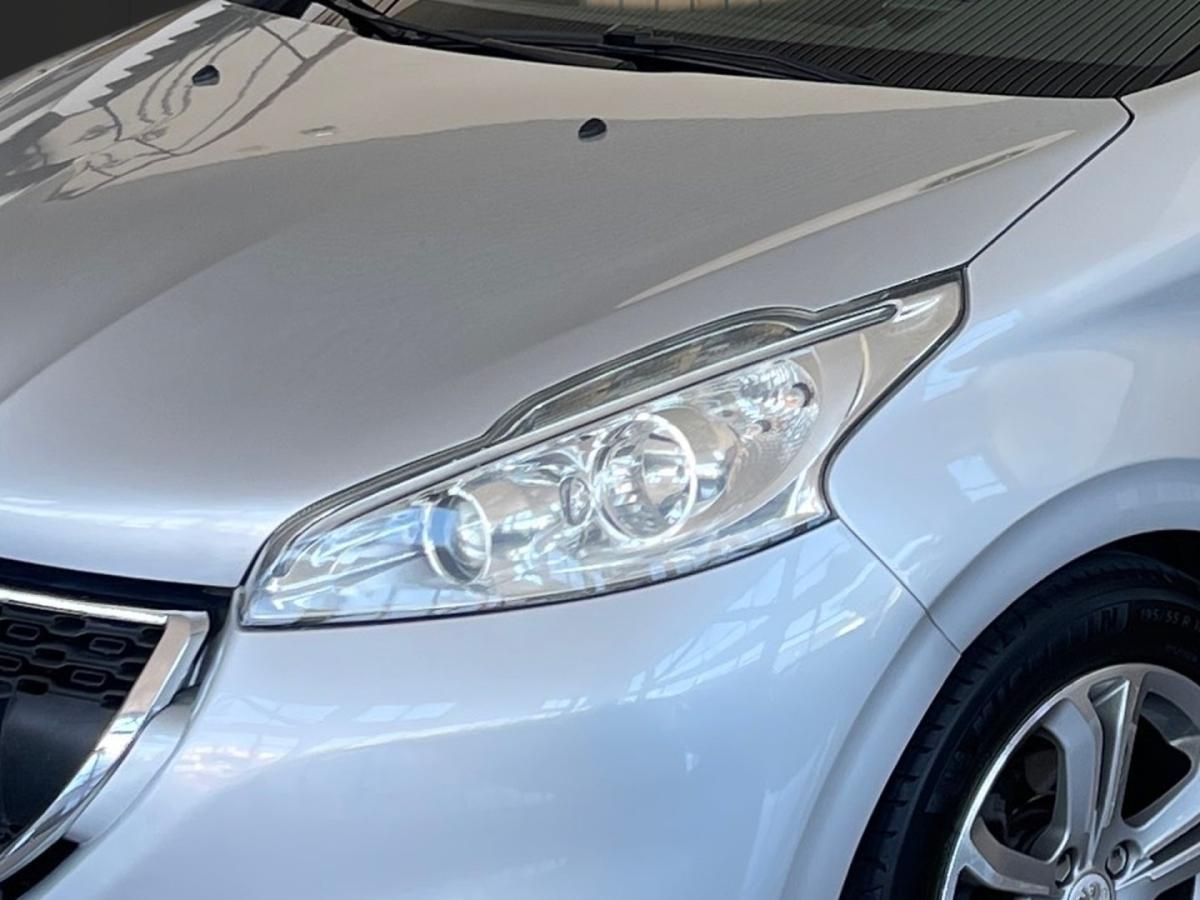 peugeot-208-2012-gasolina-1397cc