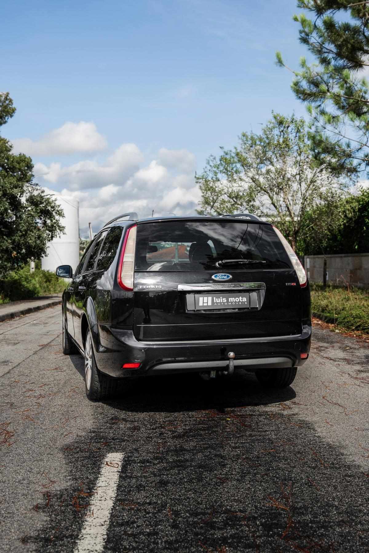 ford-focus-sw-2009-diesel-1560cc