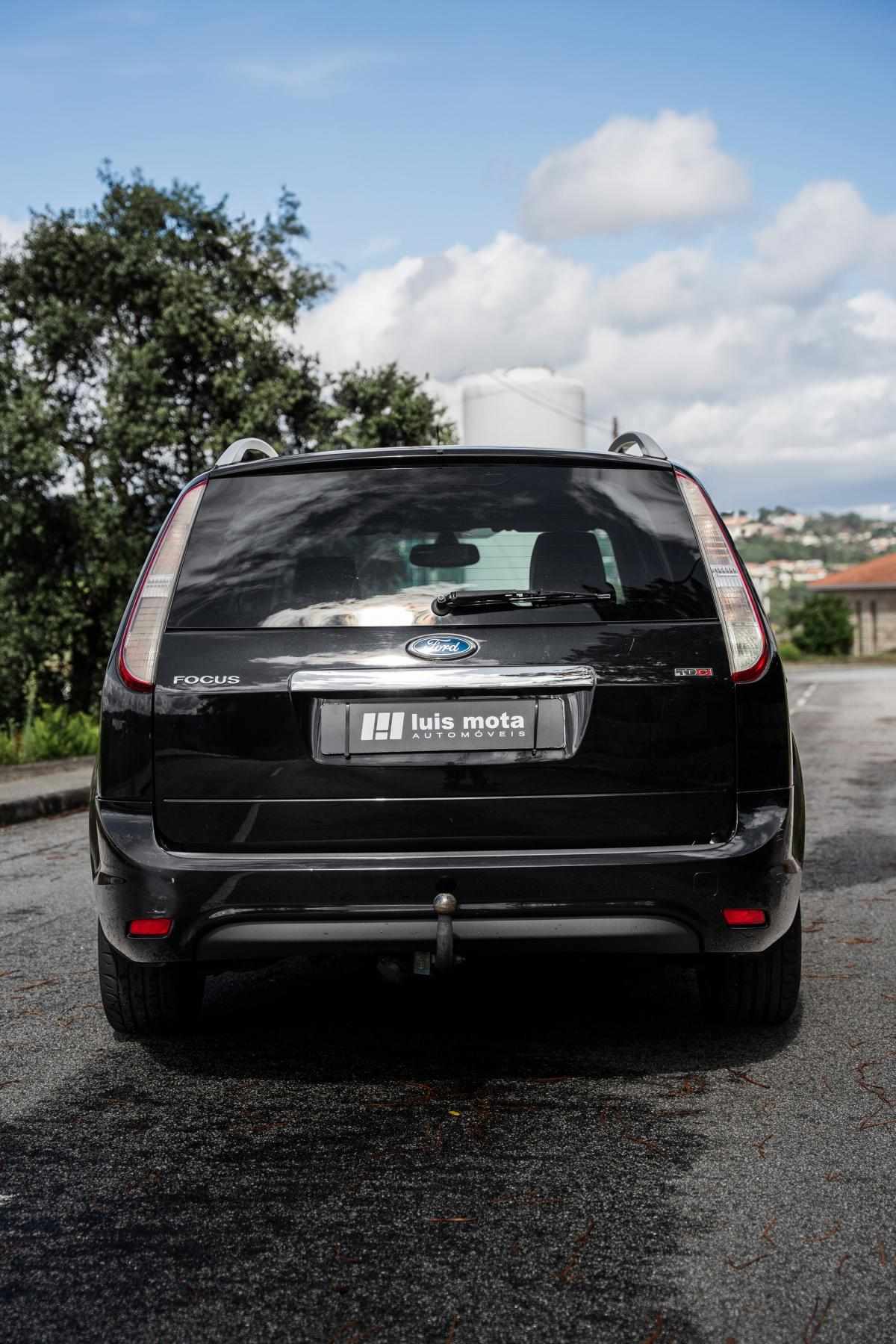 ford-focus-sw-2009-diesel-1560cc
