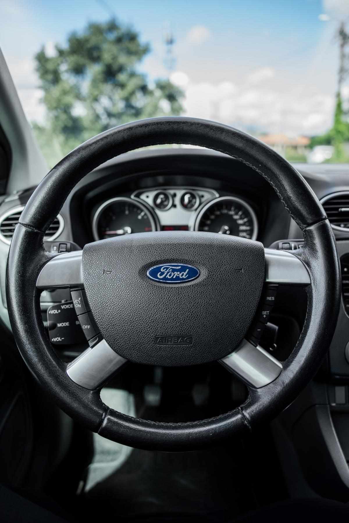 ford-focus-sw-2009-diesel-1560cc