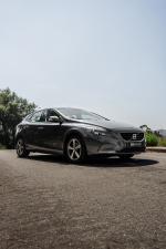 volvo-v40-2014-diesel-1560cc